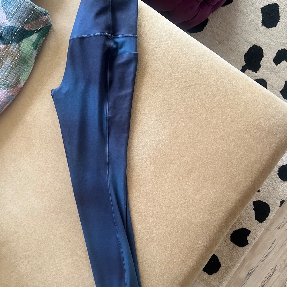 Salutation Stash Pocket High Rise - Picture 2 of 3